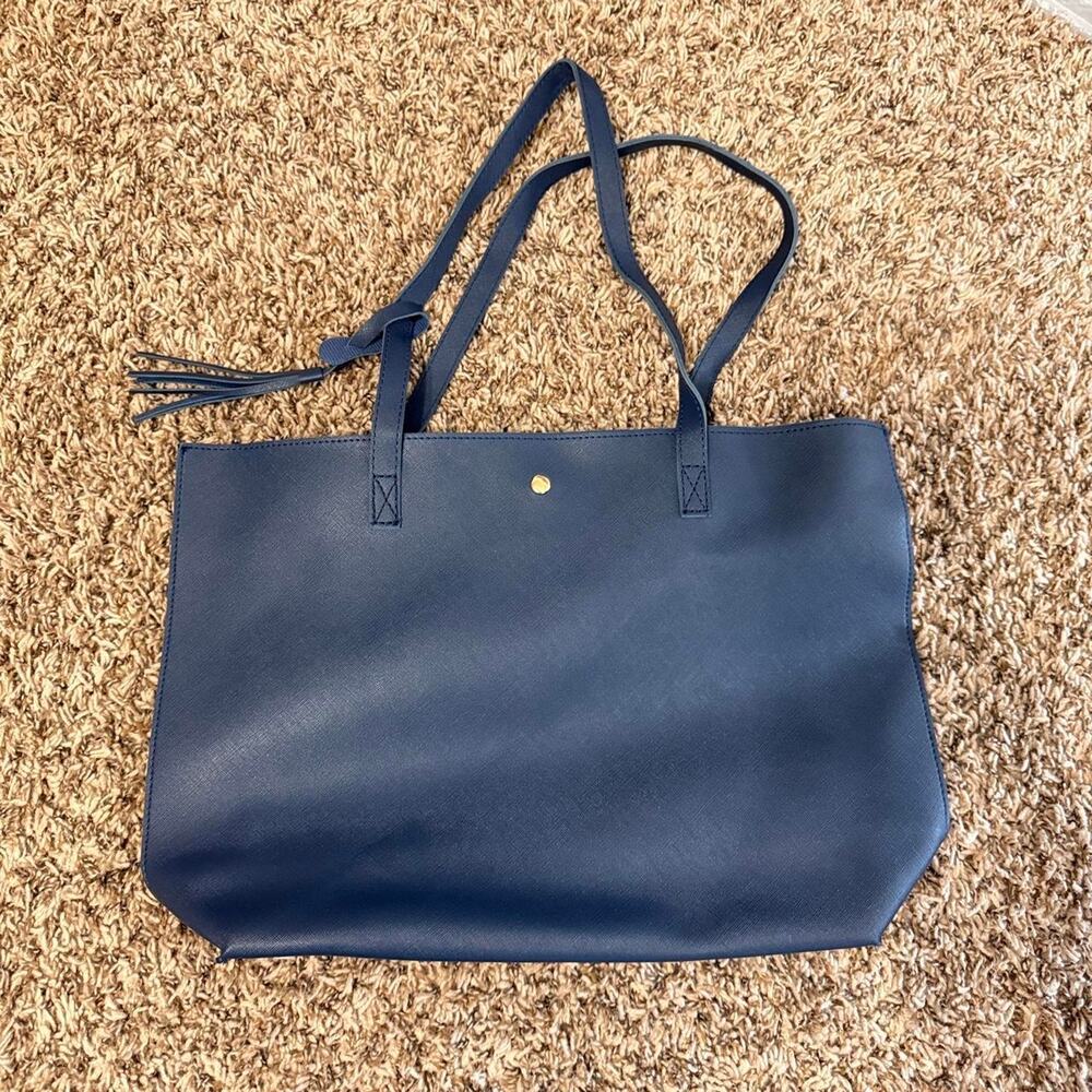 Leather navy blue tote bag